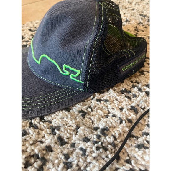 Vineyard Vines Trucker cap! - Picture 1 of 4